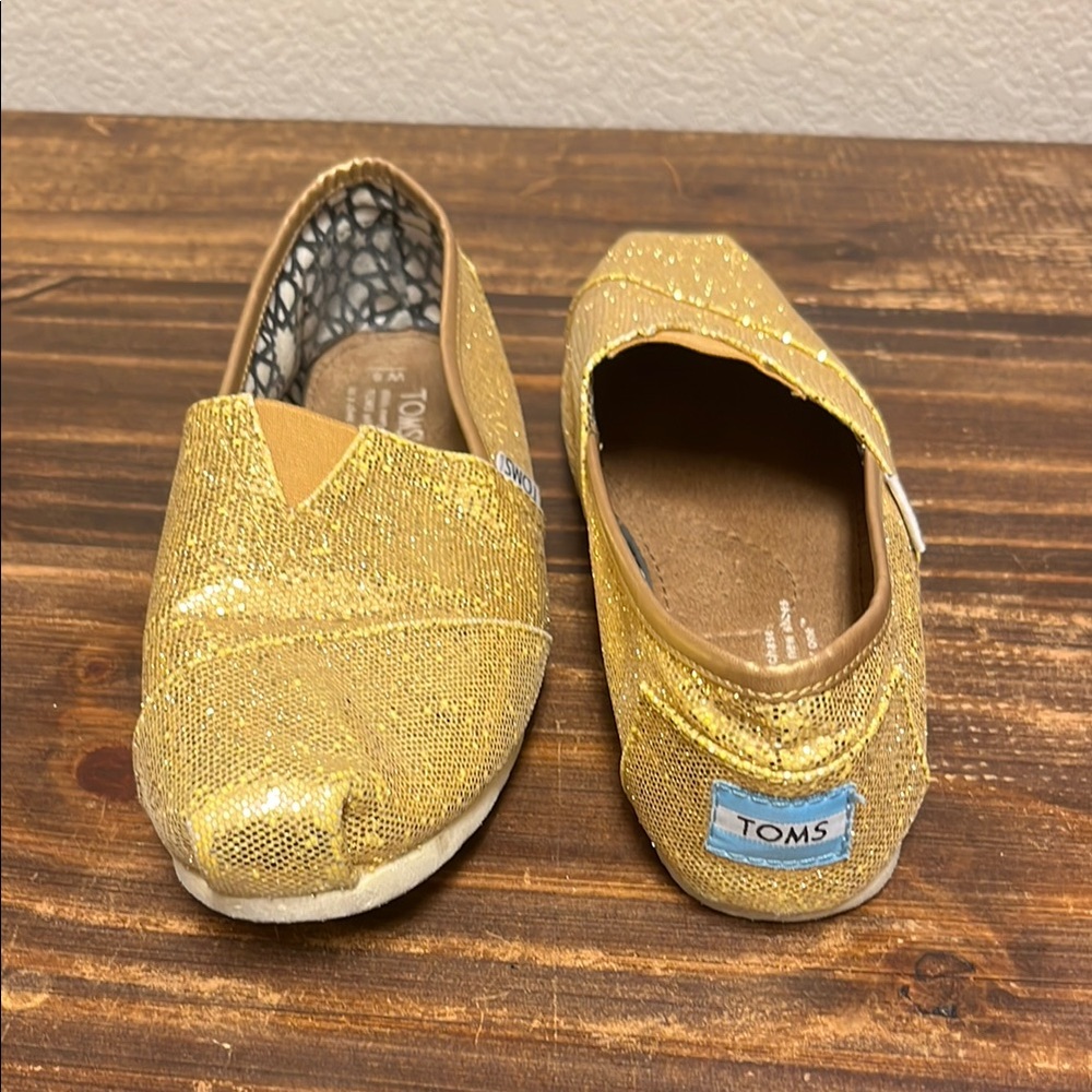 Toms Gold Glitter Slippers with Elastic V-Insert